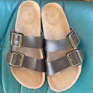 Tao Mei Si Birkenstock sandals